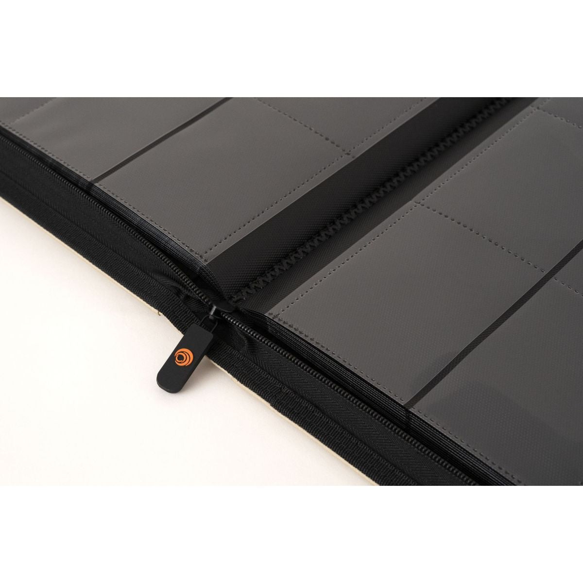 TreasureWise - WiseGuard Zip Binder XL 12 (480 cards) - Green